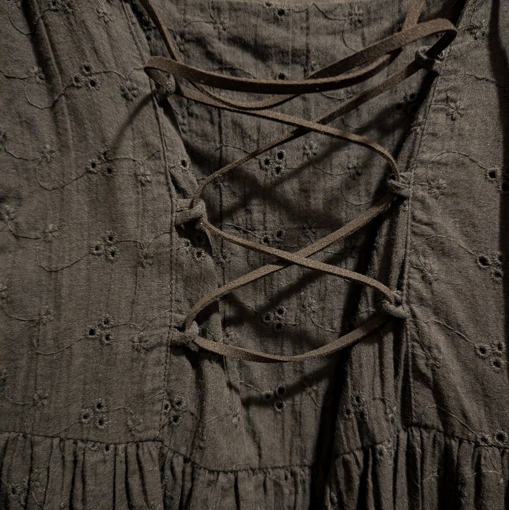 Disturbia Litha Lace Up Broderie Midi Dress XS 2 Black - Picture 4 of 5